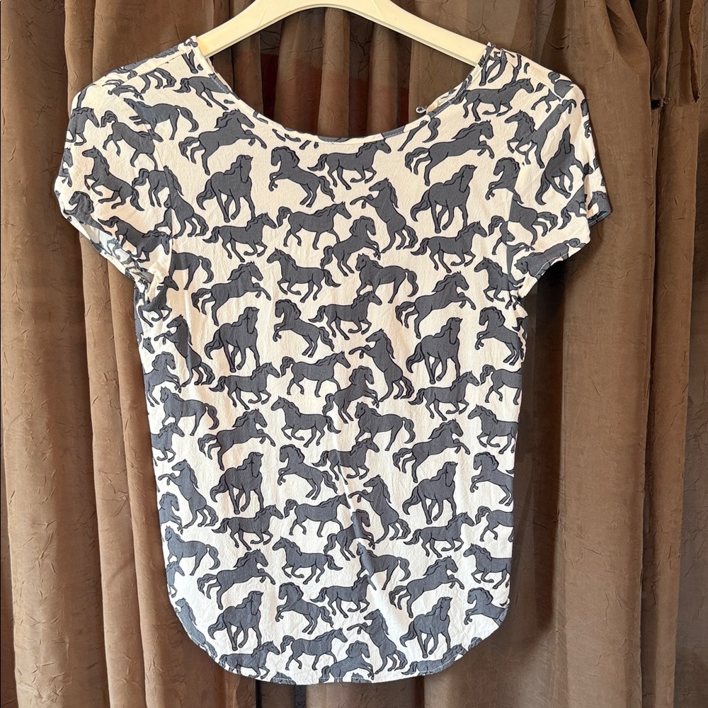 H&M White and Gray Horse Print Blouse